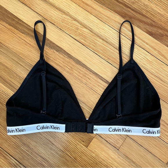 NWOT Calvin Klein Black Carousel Triangle Bralette Size L - Picture 4 of 9